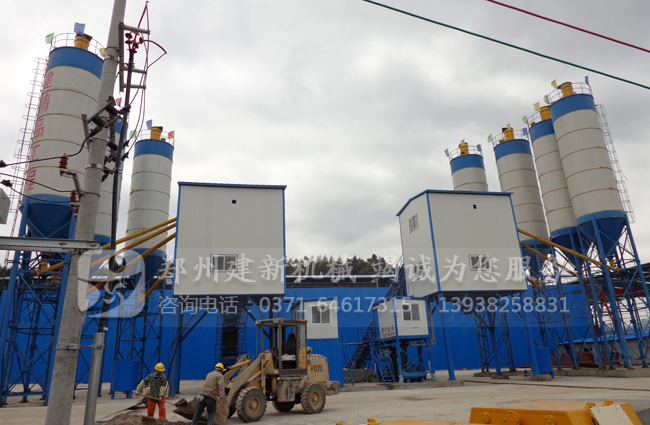 广西柳州双HZS120混凝土万象城（中国）案例