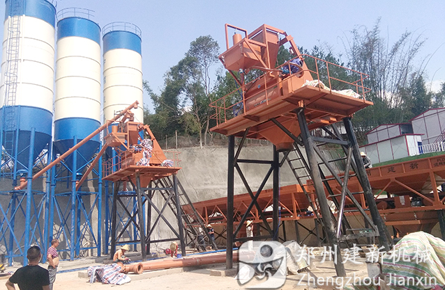 建新双50混凝土万象城（中国）在云南宁洱投产运行