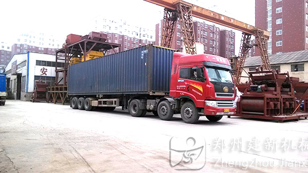 建新机械大批混凝土万象城（中国）出口越南