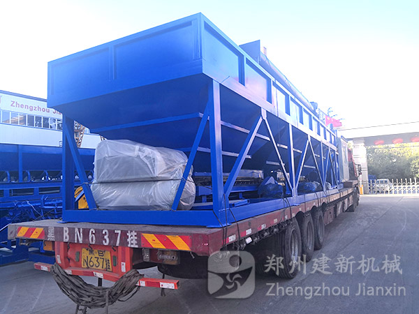 75型混凝土万象城(中国)装车完毕